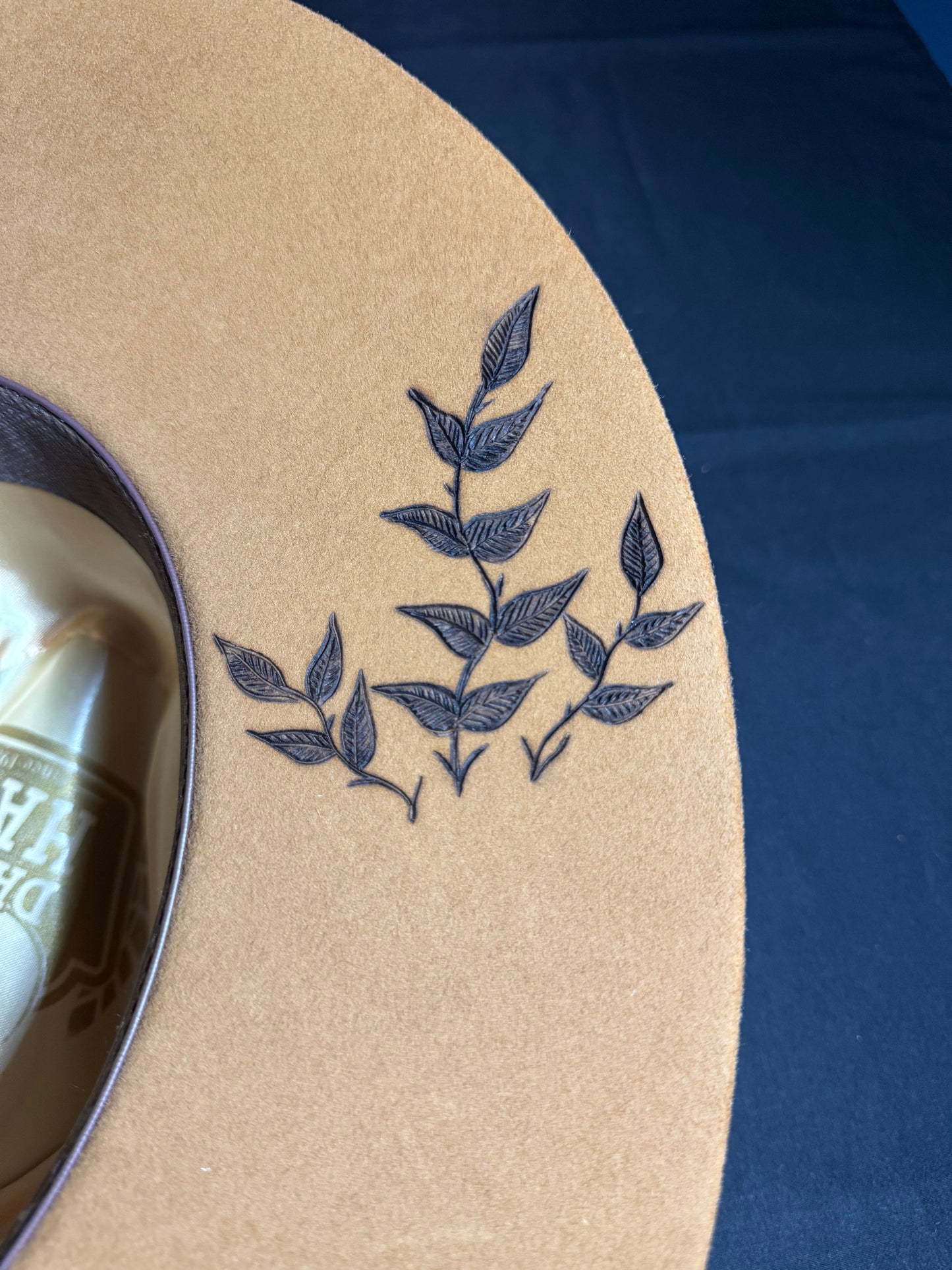 Bird and Twig Tobacco