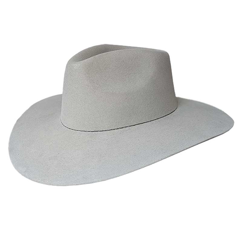 Women's Pinched Front Hats