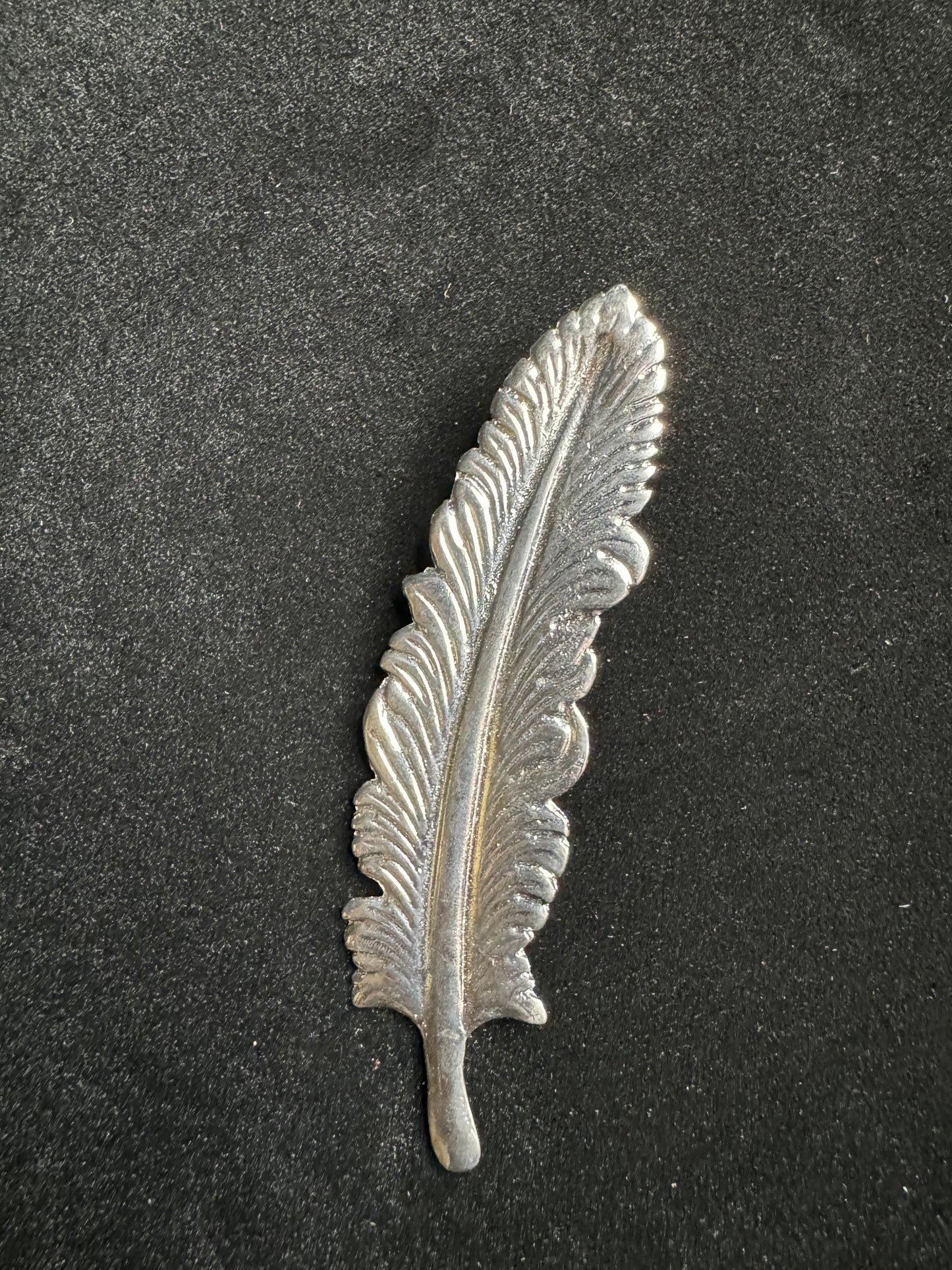 Metal Feather Silver