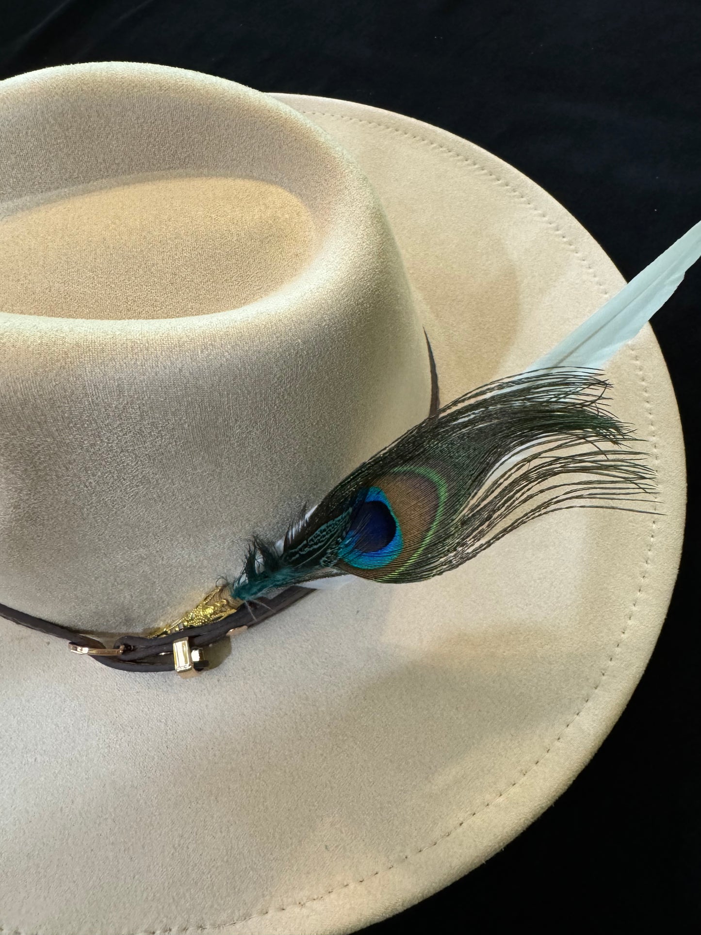 Custom Feather 113